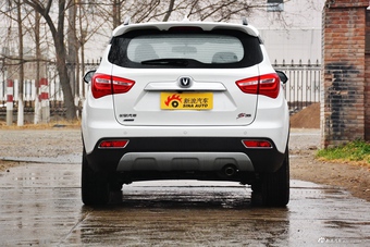 2017款CS35 1.6L自动豪华型