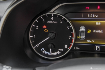 2017款楼兰2.5L自动S/C XE HEV混动四驱尊尚版