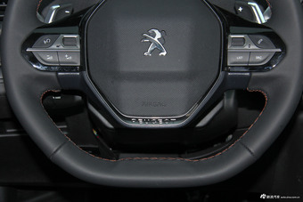 2017款标致5008 1.6T自动350THP精英版7座