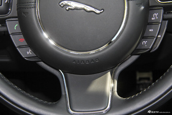 2015款捷豹XJL 3.0L自动SC两驱尊享商务版