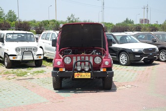 2016款战旗2.0L手动角斗士豪华型 国V