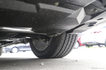 2016款睿骋1.8T自动智享版尊驰型