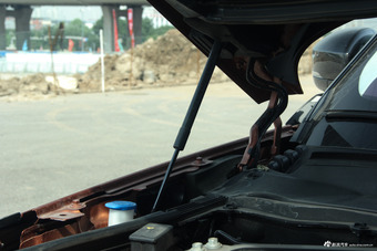 2017款发现3.0自动V6首发限量版