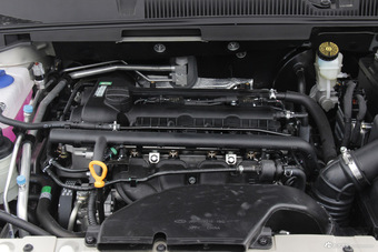 2016款艾瑞泽5 1.5L自动领锐版 秀色金