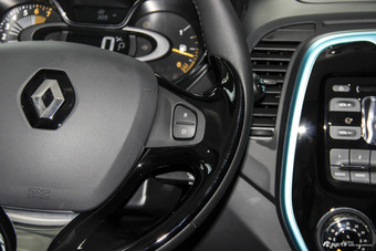 2015款雷诺卡缤1.2T自动舒适型