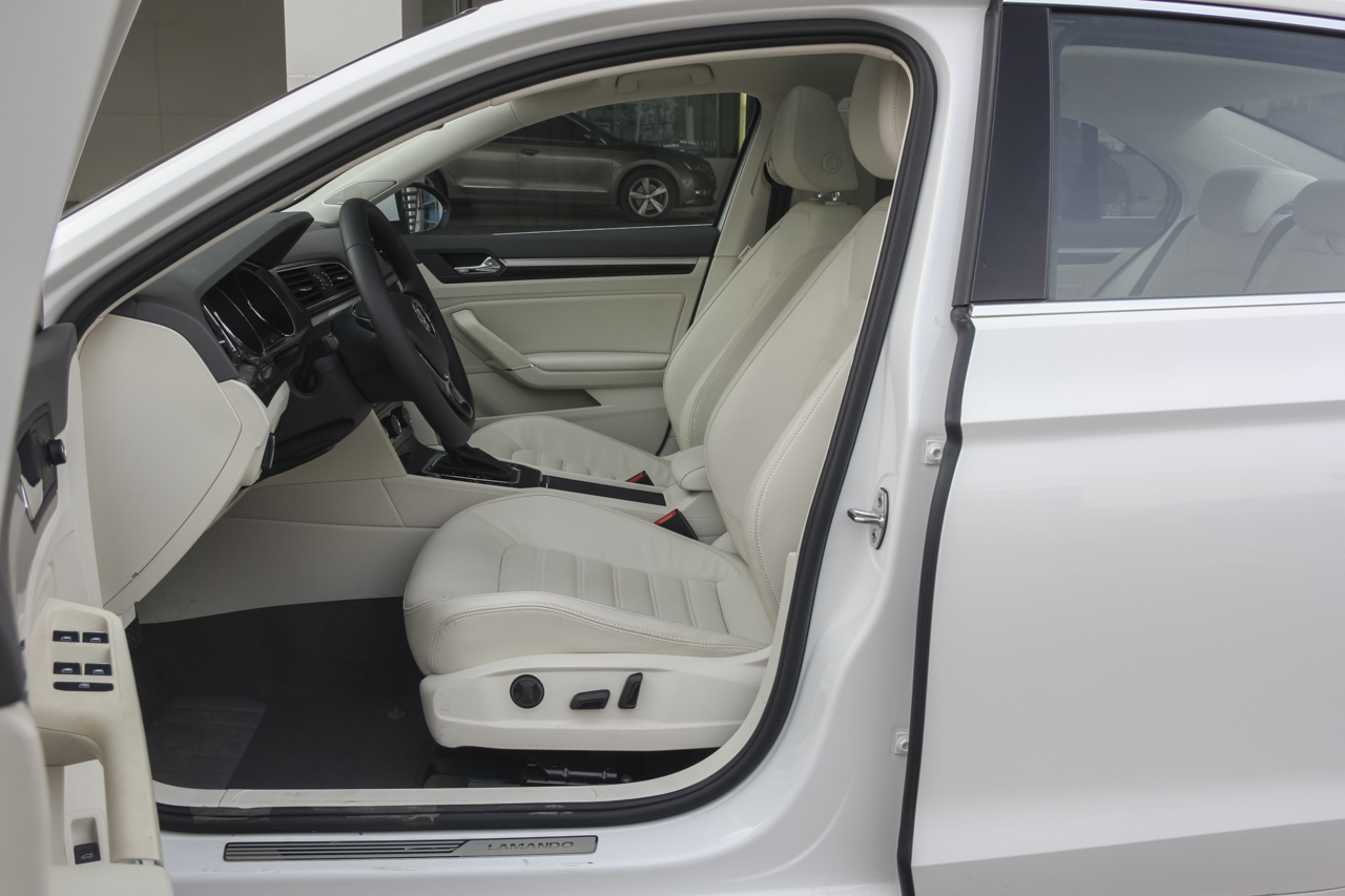 2018款凌渡1.4T自动豪华型280TSI