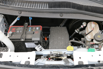 2018款众泰E200飞鱼座