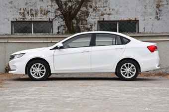 2019款东南A5翼舞 1.5L手动豪华版国V