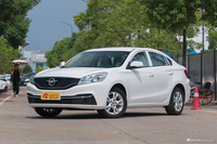  2018款福美来F5 1.6L手动经典版