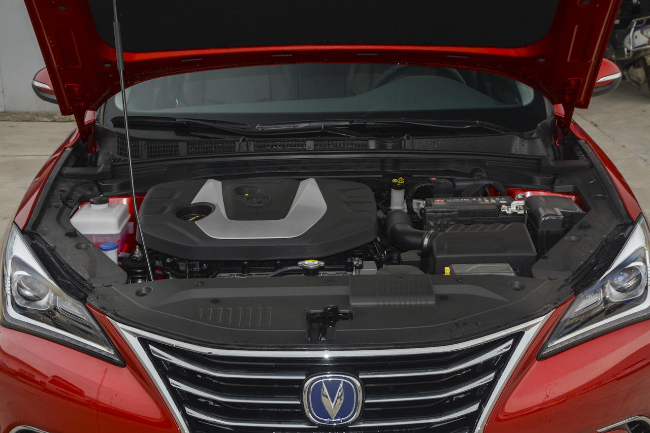 2018款逸动1.6L GDI手动领尚型