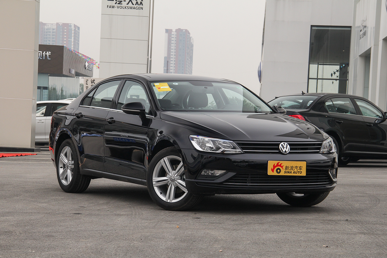 2018款凌渡1.4T手动风尚型230TSI