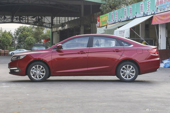 2017款吉利帝豪GL 1.8L手动精英型