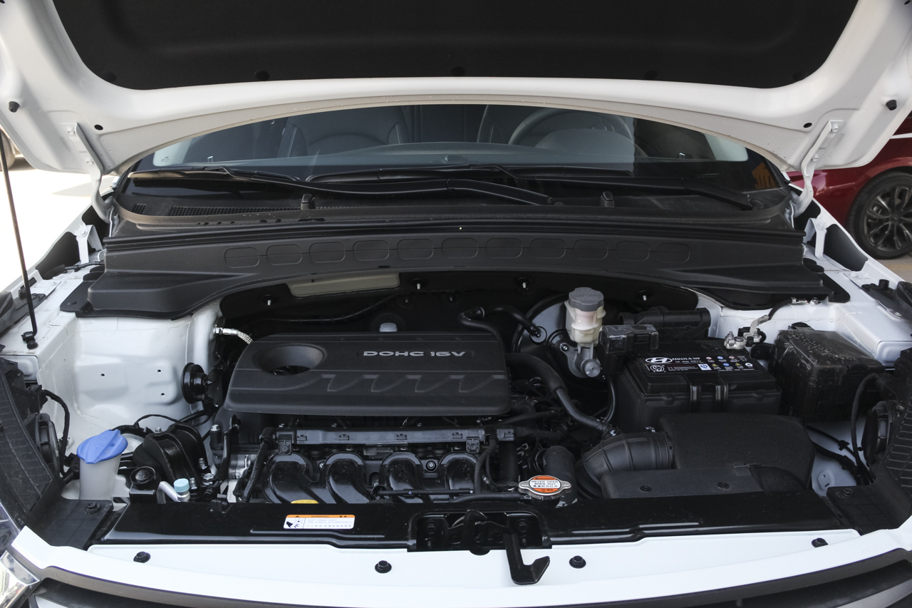 2017款现代ix25 1.6L自动智能型