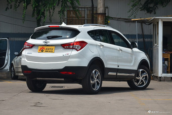 2017款海马S5强动力版1.5T自动旗舰型