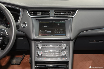 2015款金牛座2.0T自动时尚型 铂钻白