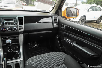 2015款 萨普 2.8T两驱舒适版5235长