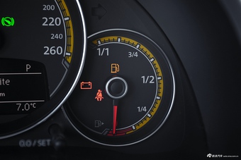 2017款甲壳虫1.2T自动180TSI沙丘越野版