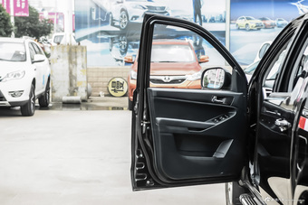 2016款 拓陆者 2.8T E5 柴油两驱精英版ISF2.8