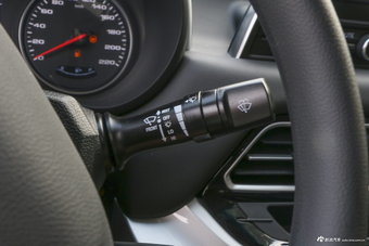 2018款瑞风R3 1.6L手动舒适型