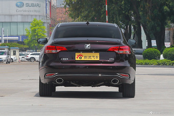 2016款众泰Z700 1.8T自动DCT尊贵型