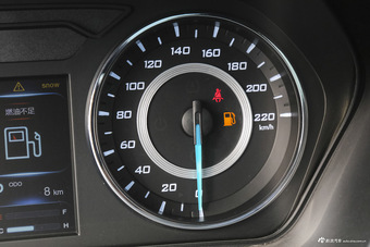 2014款V6菱仕1.5T手动智控版