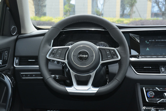 2017款众泰T600 Coupe 1.5T自动尊享型