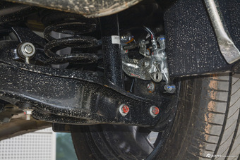  2017款传祺GS4 1.5T手动两驱豪华版235T