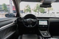  2018款名爵6新能源 45T E-DRIVE智驱混动PILOT超级互联网版