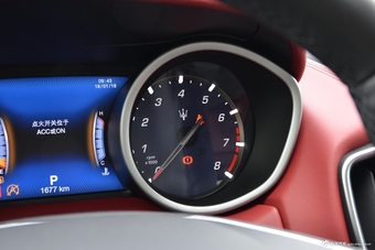 2018款Ghibli 3.0T自动350Hp 标准版
