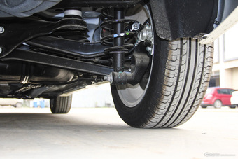 2015款绅宝D50 1.5L手动舒适超值导航版