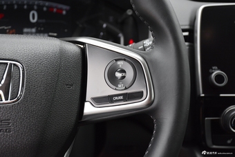 2017款CR-V 1.5T 240TURBO自动四驱尊贵版