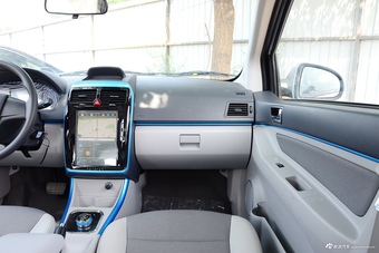 2016款北汽新能源EV160 电动轻秀版