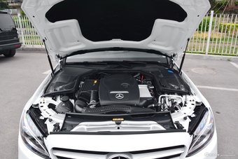 2018款奔驰C级1.6T自动180旅行轿车图片