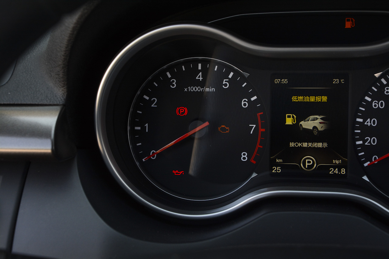 2017款奔腾X80 1.8T自动豪华型 