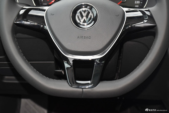 2018款迈腾1.4T自动280TSI DSG越享型