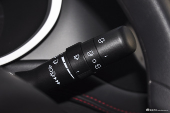 2016款中华V3 1.5L手动舒适型