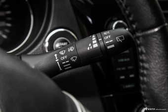 2016款逍客2.0L自动XV TOP旗舰版