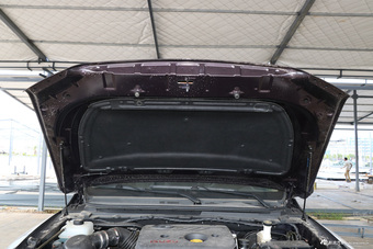 2018款领主2.5T手动柴油大双两驱超豪华型