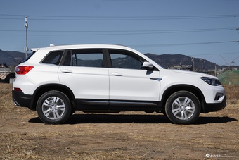 2017款CS75尚酷版1.5T手动尊享型