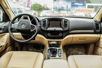 2016款萨瓦纳2.0T自动四驱汽油尊享版5座