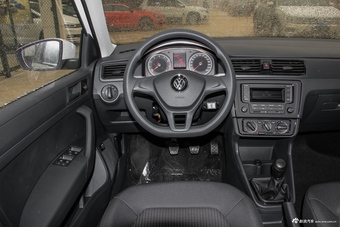 2016款桑塔纳1.6L手动风尚版