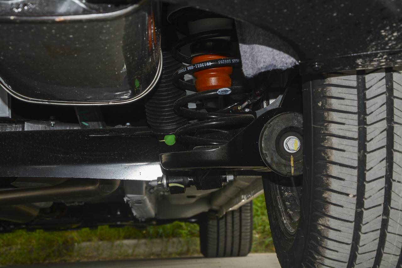 2016款逸动XT 1.6L手动俊酷型