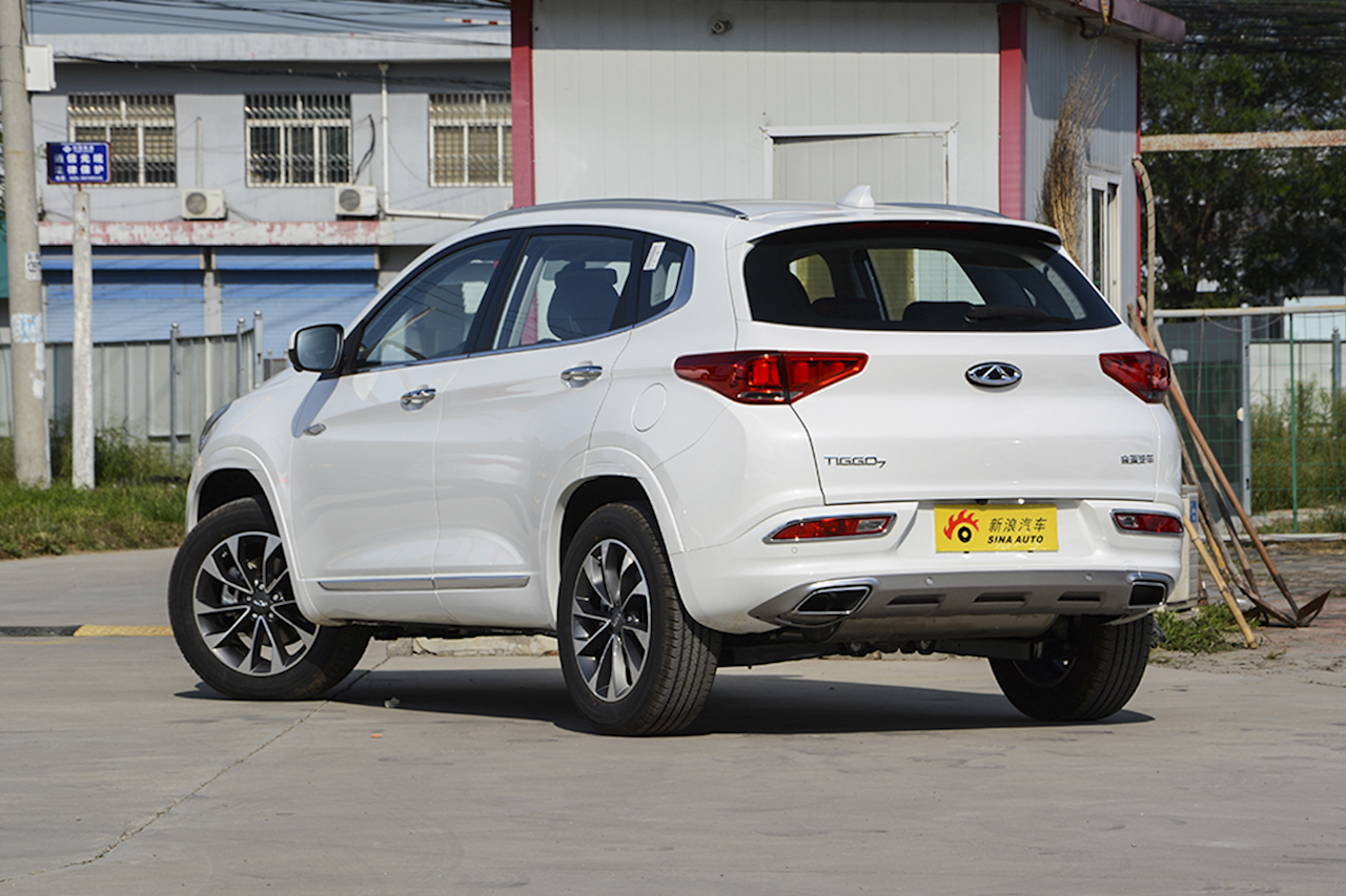 2018款瑞虎7 1.5T自动精英领先版