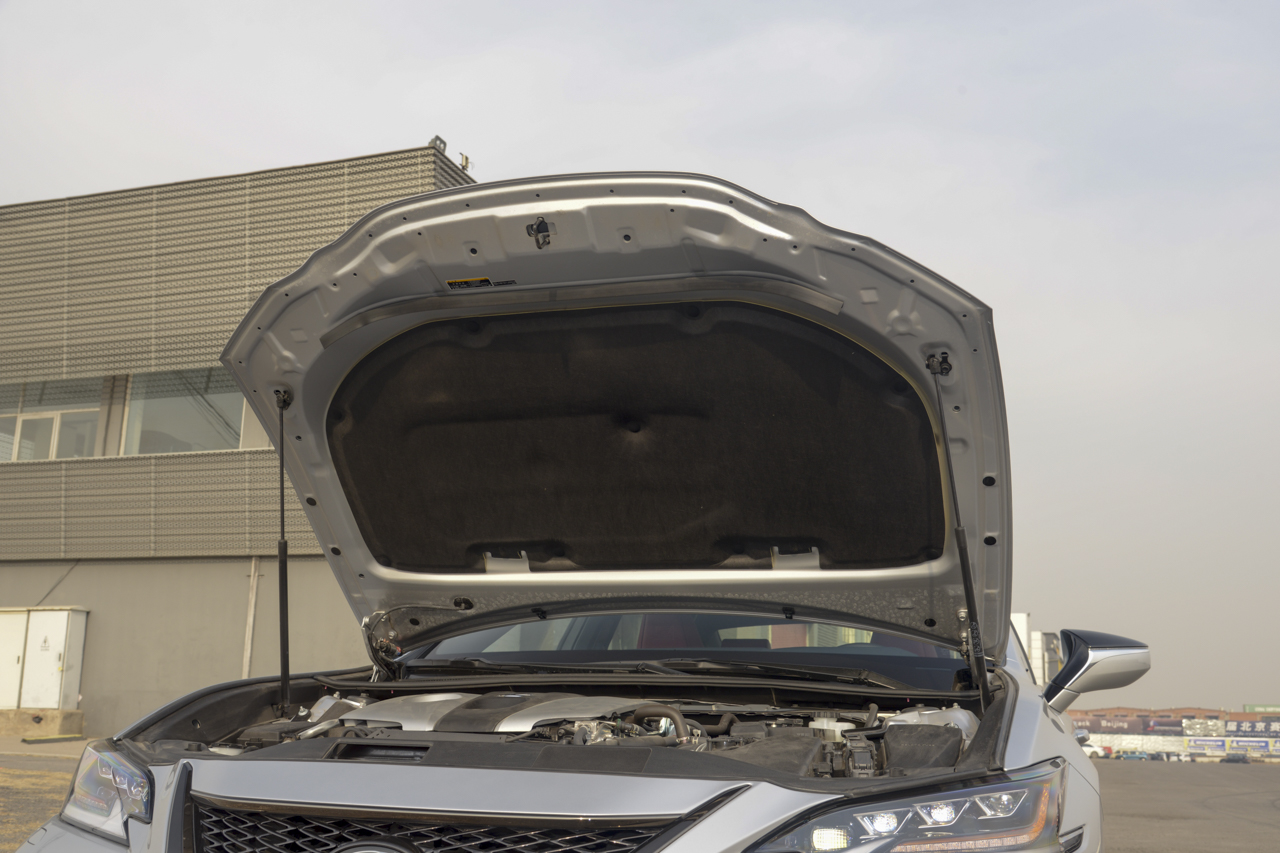 2018款雷克萨斯ES 2.5L自动260 F SPORT