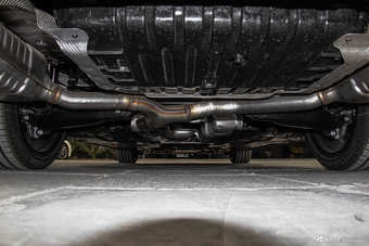 2017款奔驰E级2.0T自动 300运动型