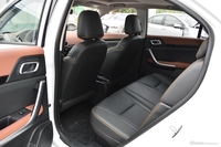 2017款风神AX4 1.6L手动潮悦型