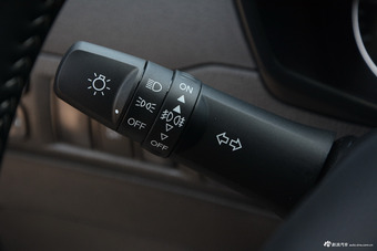 2016款风光580 1.5T手动豪华型