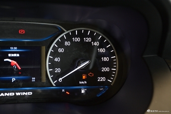 2018款陆风X7劲越 1.5T自动全景至尊型