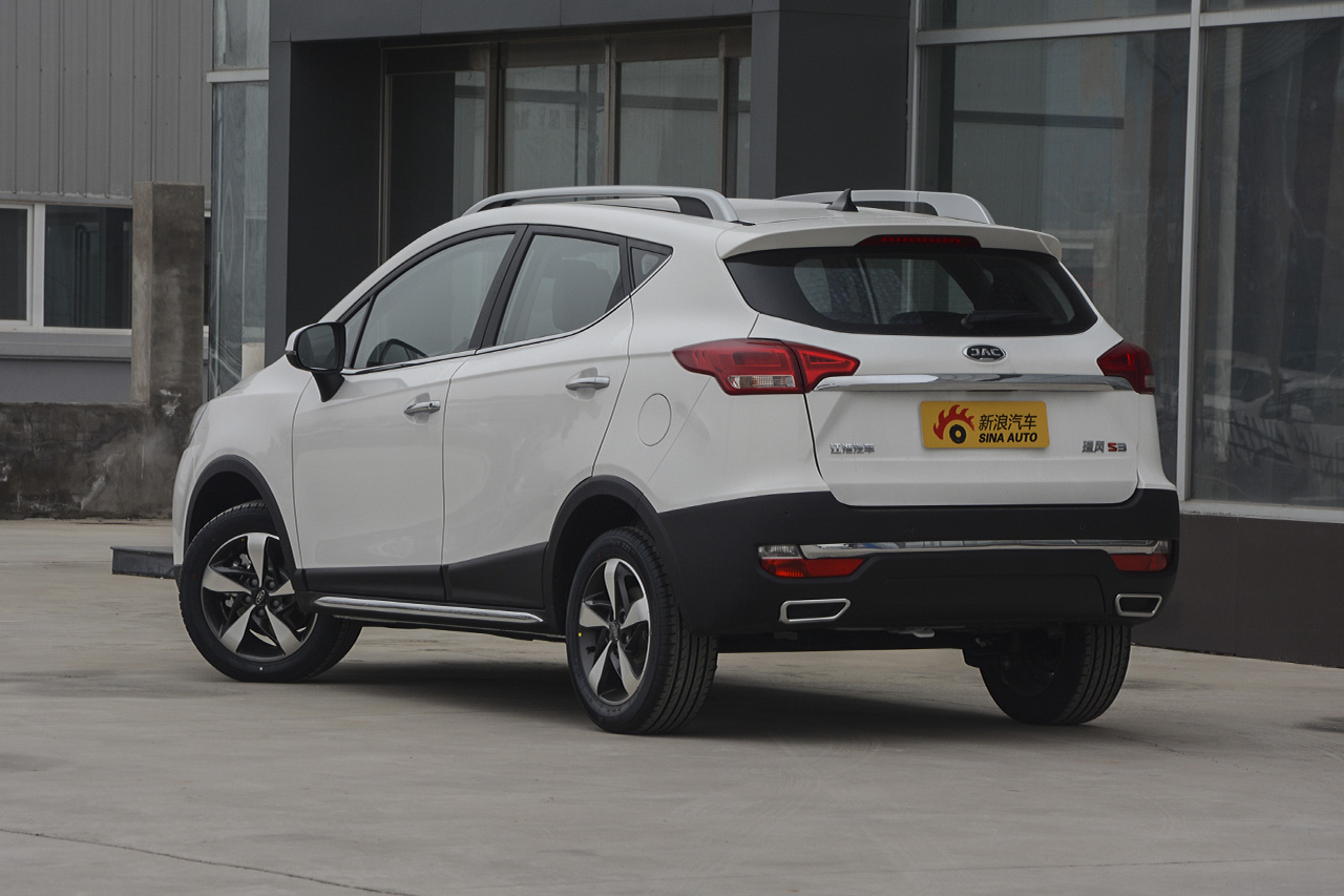 2018款瑞风S3定制版1.5L手动豪华智能型