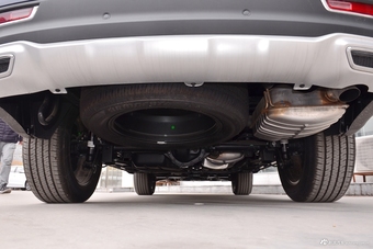 2018款荣威RX8 2.0T自动智联网四驱旗舰版